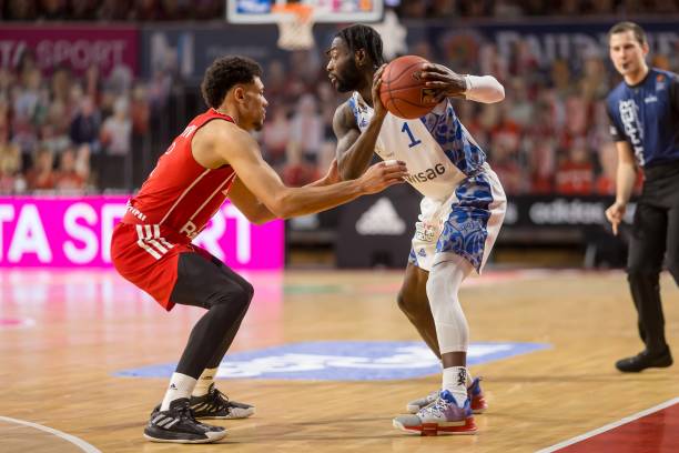 核心亚历山 核心亚历山