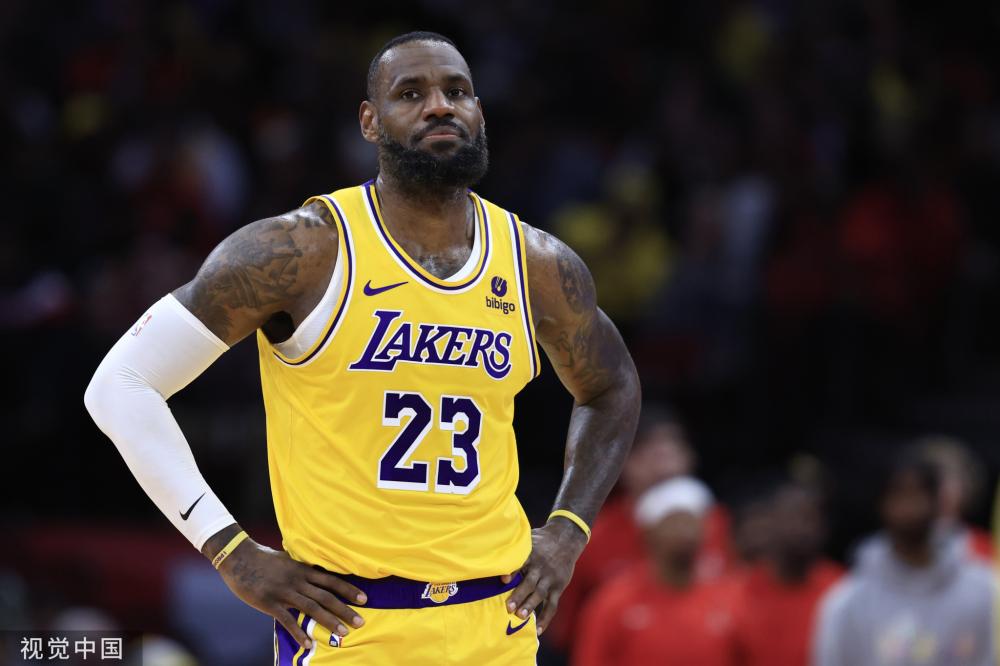 汉密尔顿夺得F1中国大奖赛冲刺赛冠军央视体育.